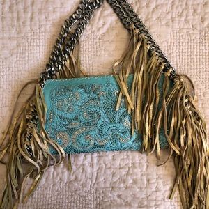 Kippy’s leather purse with fridge